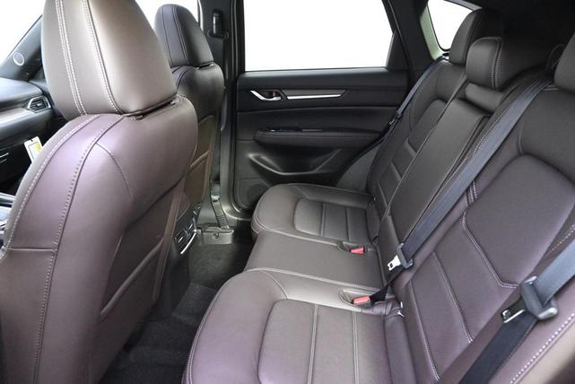 Photo of 2025 Jet Black Mazda CX-5