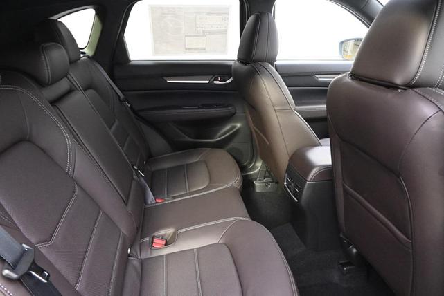 Photo of 2025 Jet Black Mazda CX-5