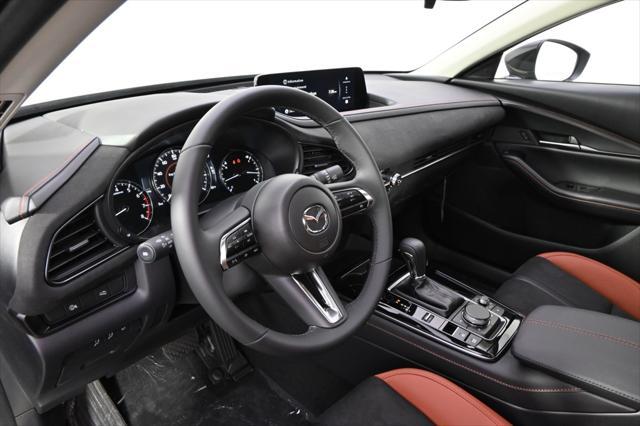 Photo of 2025 Zircon Sand Metallic Mazda CX-30