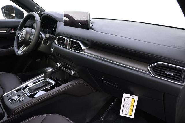 Photo of 2025 Rhodium White Metallic Mazda CX-5