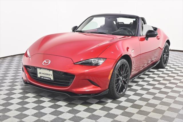 Photo of 2017 Soul Red Metallic Mazda MX-5 Miata