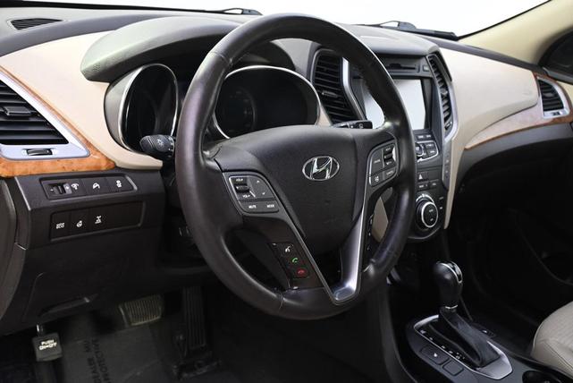 Photo of 2013 Frost White Pearl Hyundai SANTA FE