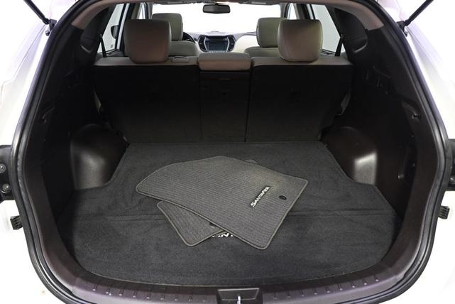 Photo of 2013 Frost White Pearl Hyundai SANTA FE