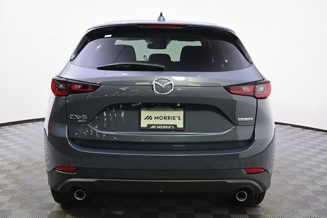 Photo of 2025 Gray Metallic Mazda CX-5