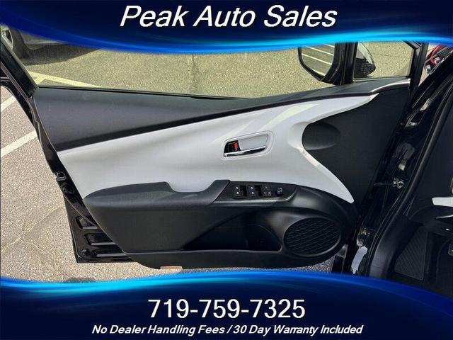 Photo of 2017 Midnight Black Metallic Toyota Prius