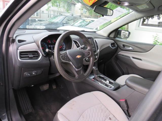 Photo of 2019 Nightfall Gray Metallic Chevrolet Equinox