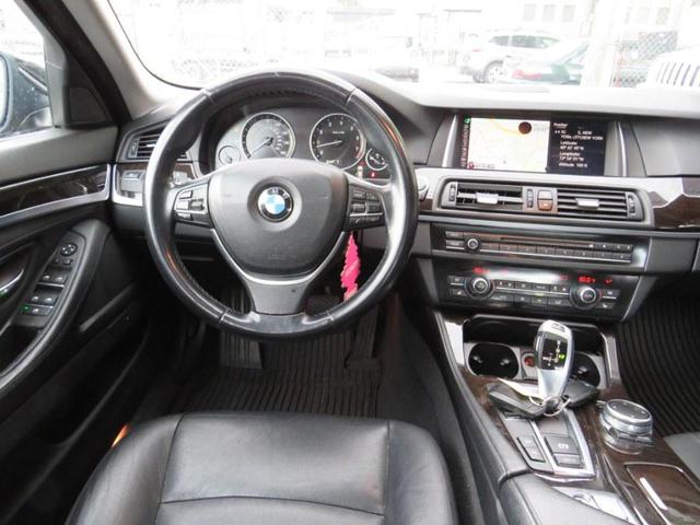 Photo of 2015 Black Sapphire Metallic BMW 535