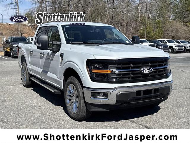 Photo of 2025 Space White Metallic Ford F-150