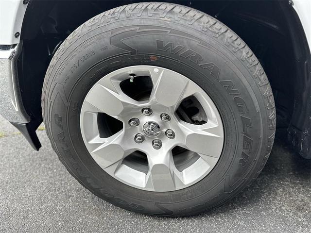 Photo of 2023 Bright White Clearcoat RAM 1500
