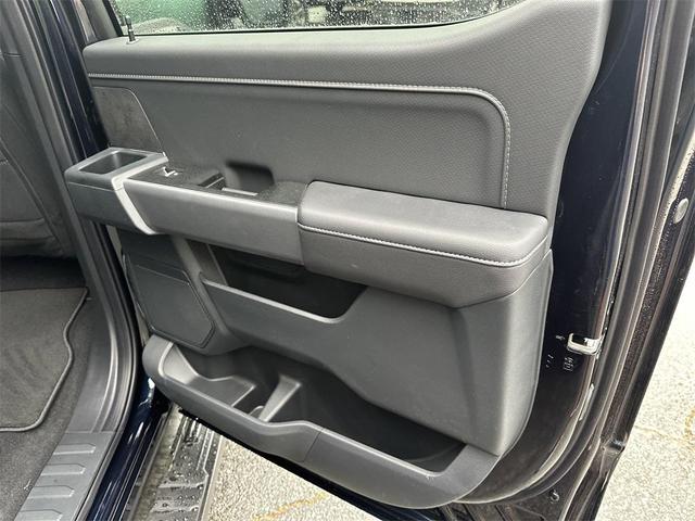 Photo of 2025 Antimatter Blue Metallic Ford F-150