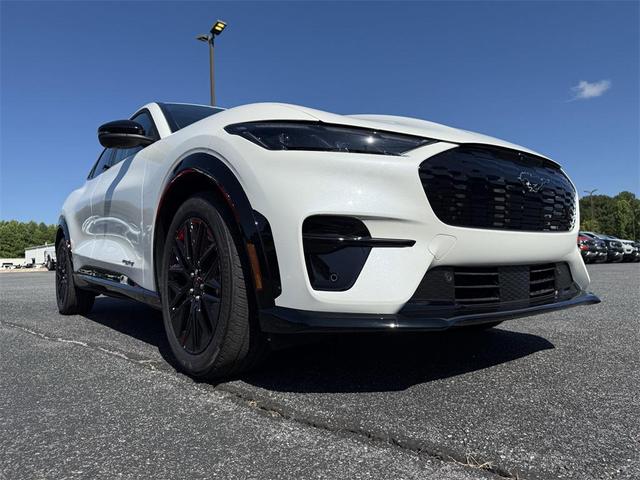 Photo of 2025 Star White Metallic Tri-Coat Ford Mustang Mach-E