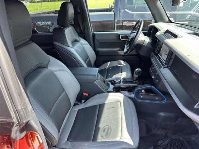 Photo of 2022 Hot Pepper Red Metallic Tinted Clearcoat Ford Bronco