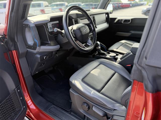Photo of 2022 Hot Pepper Red Metallic Tinted Clearcoat Ford Bronco
