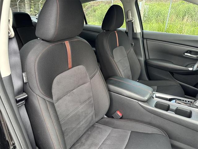 Photo of 2025 Super Black Nissan Sentra