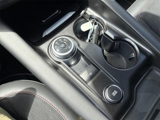 Photo of 2025 Star White Metallic Tri-Coat Ford Explorer