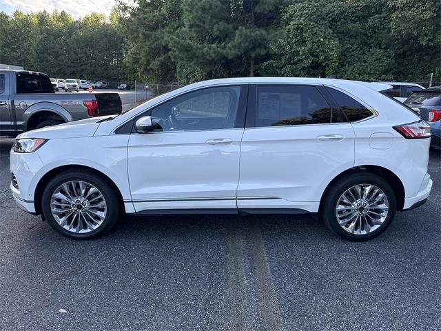 Photo of 2022 Star White Metallic Tri-Coat Ford Edge