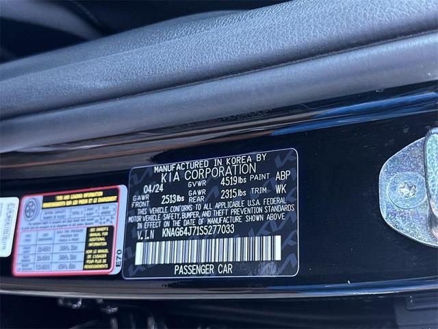 Photo of 2025 Aurora Black Pearl Kia K5