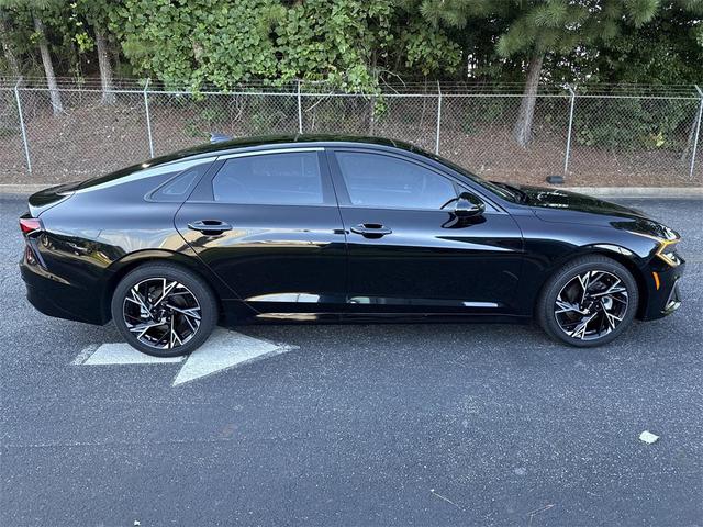 Photo of 2025 Aurora Black Pearl Kia K5