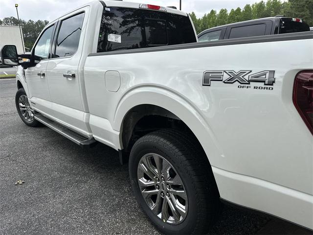 Photo of 2025 Star White Metallic Tri-Coat Ford F-150