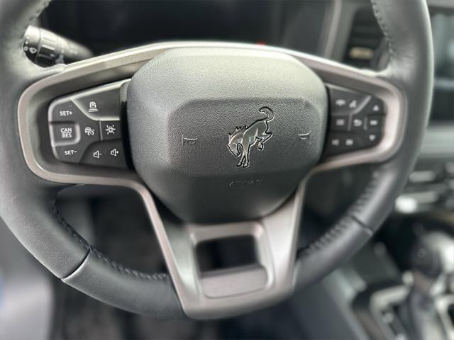 Photo of 2025 Azure Gray Metallic Tri-Coat Ford Bronco