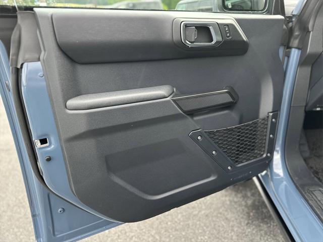 Photo of 2025 Azure Gray Metallic Tri-Coat Ford Bronco