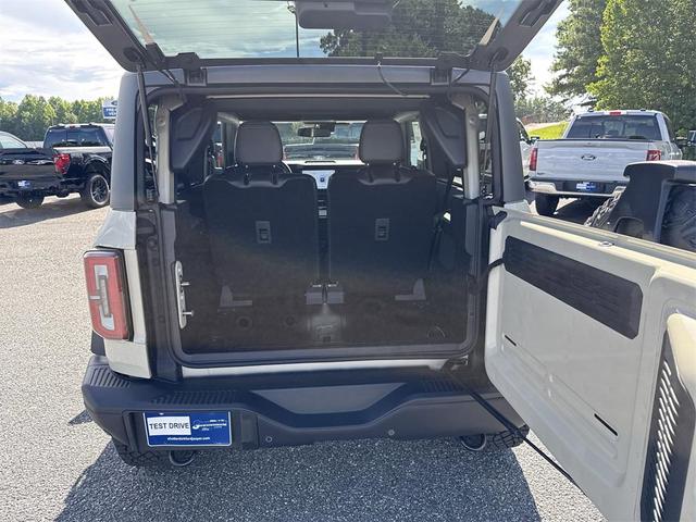 Photo of 2025 Desert Sand Ford Bronco