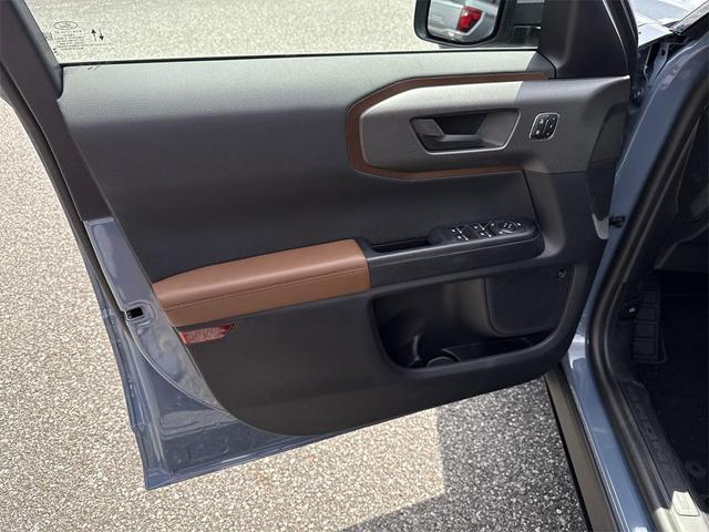Photo of 2025 Azure Gray Metallic Tri-Coat Ford Bronco Sport