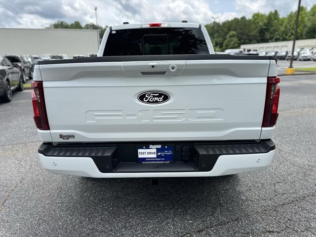 Photo of 2025 Oxford White Ford F-150