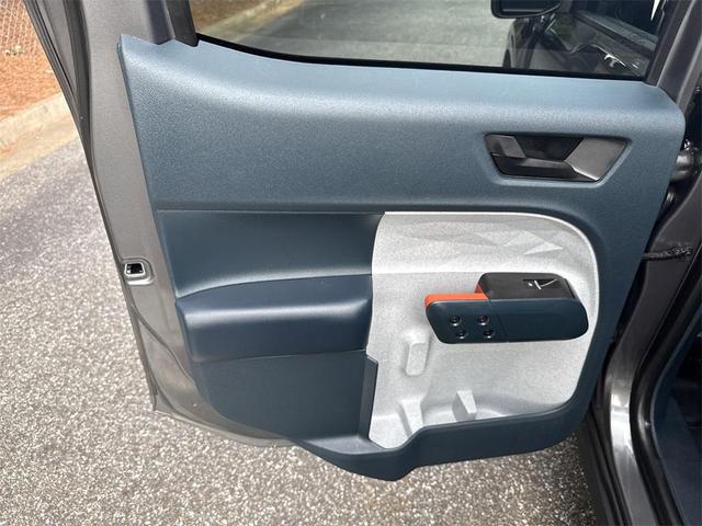 Photo of 2023 Carbonized Gray Metallic Ford Maverick