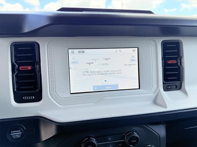 Photo of 2023 Azure Gray Metallic Tri-Coat Ford Bronco