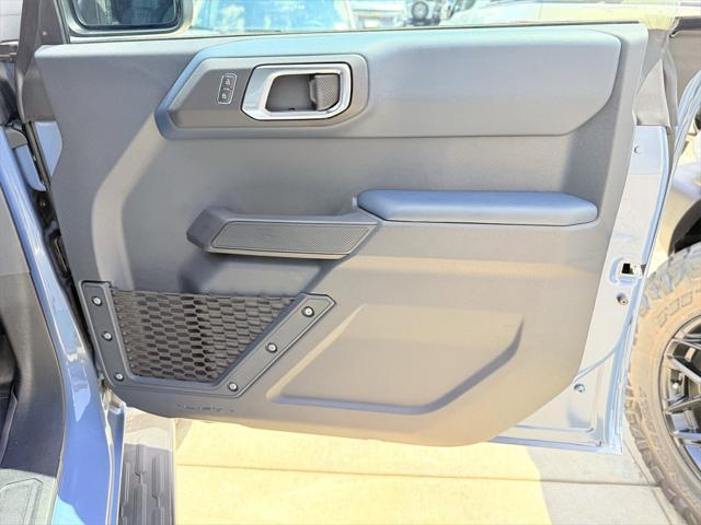 Photo of 2023 Azure Gray Metallic Tri-Coat Ford Bronco