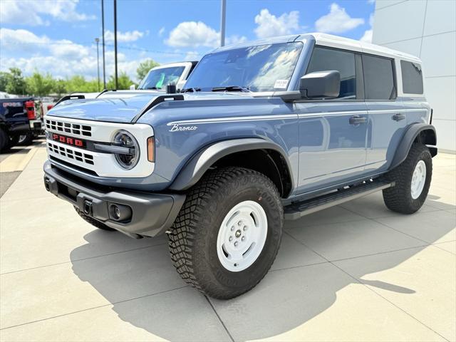 Photo of 2023 Azure Gray Metallic Tri-Coat Ford Bronco