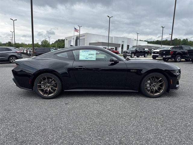 Photo of 2025 Shadow Black Ford Mustang