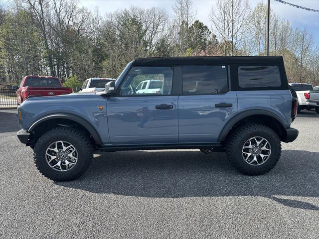 Photo of 2025 Azure Gray Metallic Tri-Coat Ford Bronco