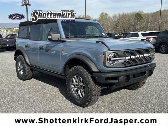 Photo of 2025 Azure Gray Metallic Tri-Coat Ford Bronco