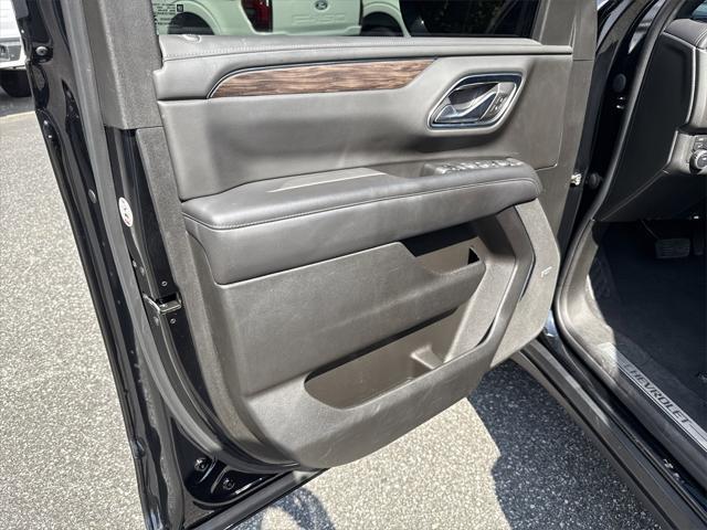 Photo of 2022 Black Chevrolet Tahoe