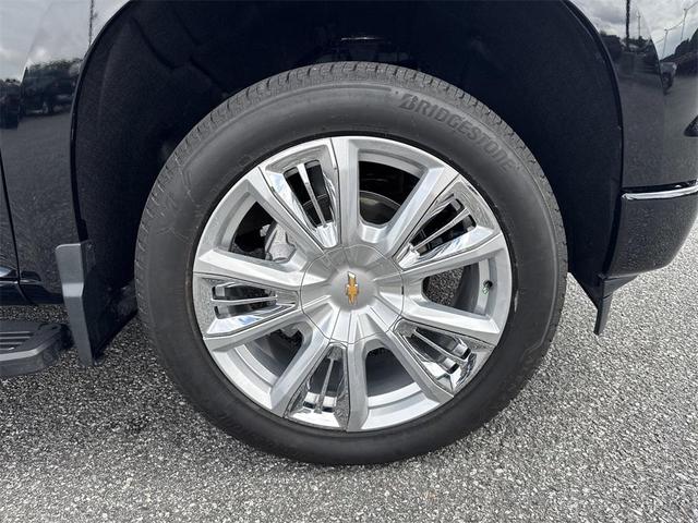 Photo of 2022 Black Chevrolet Silverado 1500
