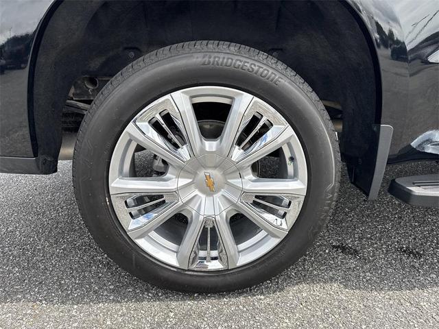 Photo of 2022 Black Chevrolet Silverado 1500