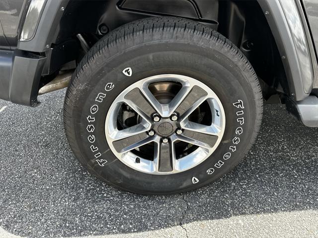 Photo of 2019 Granite Crystal Metallic Clearcoat Jeep Wrangler Unlimited