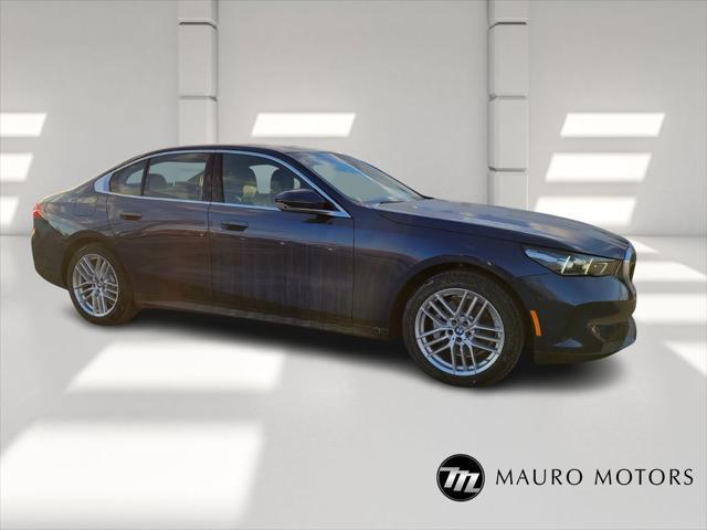 2025 BMW 530
