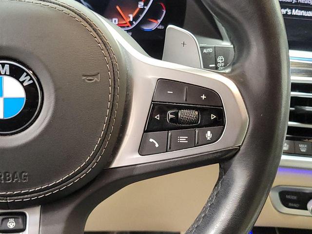 Photo of 2021 Black BMW X7