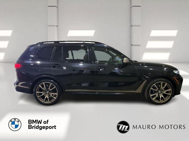 Photo of 2021 Black BMW X7