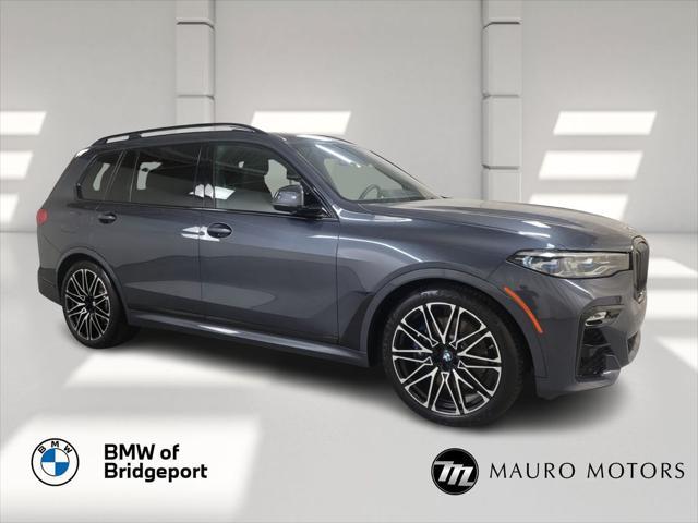 2022 BMW X7