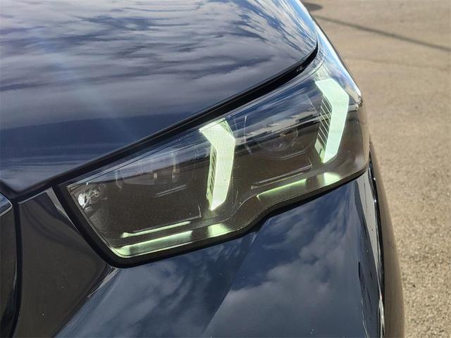 Photo of 2025 Dark Graphite Metallic BMW 530