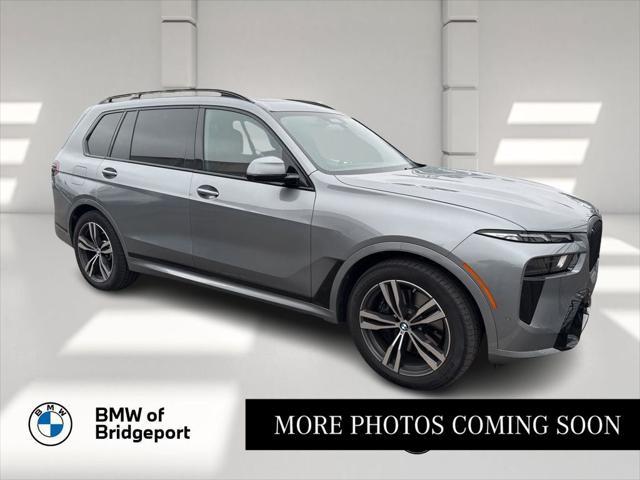 2023 BMW X7