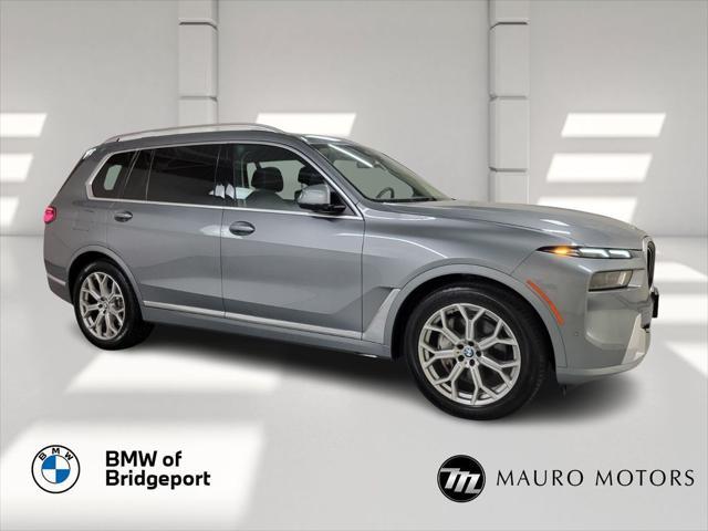 2023 BMW X7