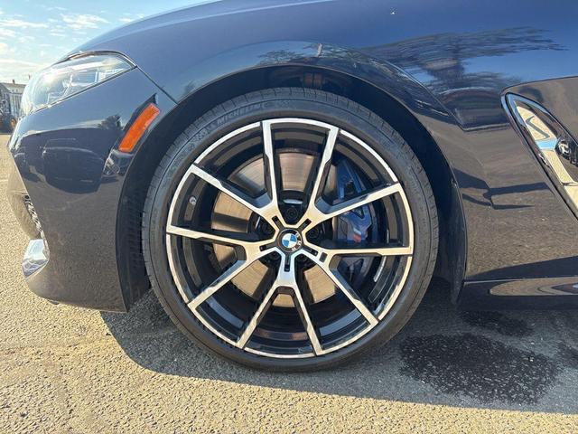 Photo of 2019 Carbon Black Metallic BMW M850