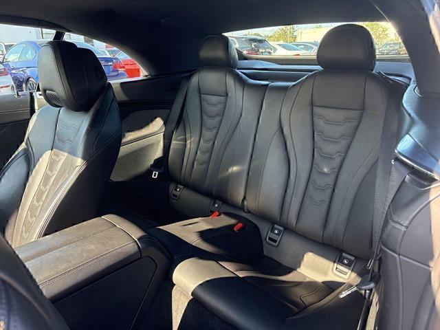 Photo of 2019 Carbon Black Metallic BMW M850