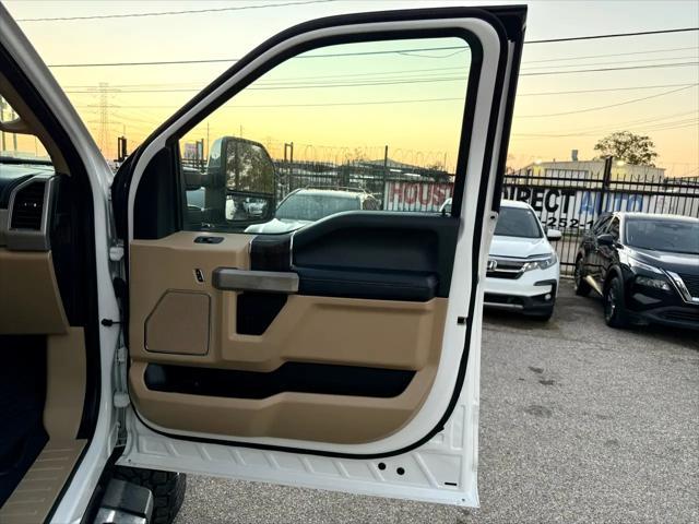 Photo of 2020 White Ford F-250