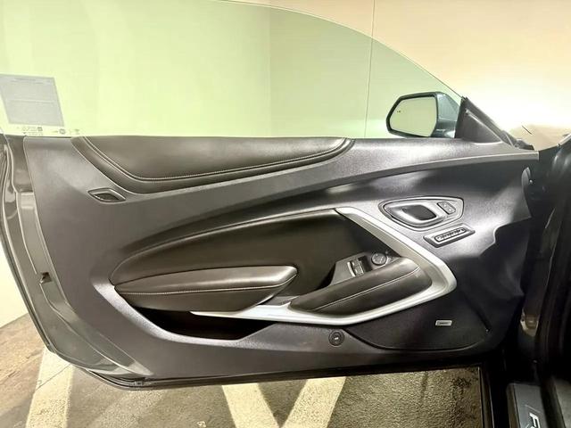 Photo of 2017 Nightfall Gray Metallic Chevrolet Camaro